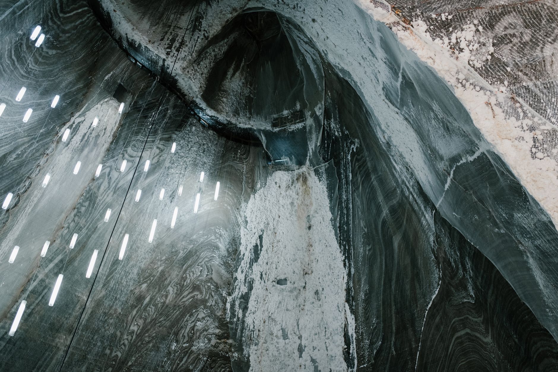 Pompage inondation cave équipe à Courbevoie